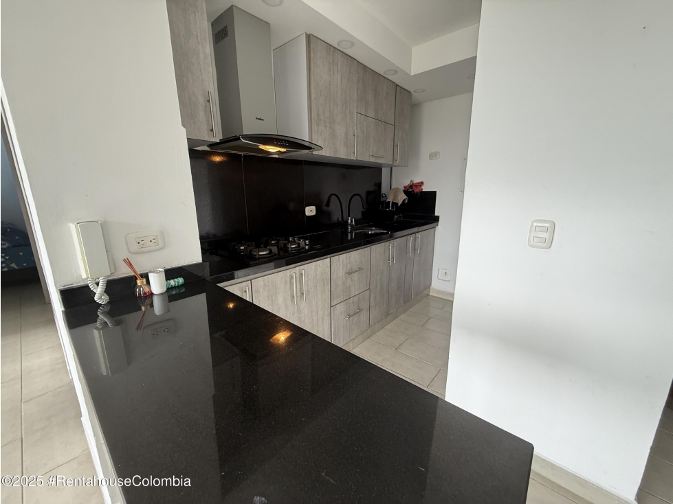 Apartamento en Ricaurte (Cundinamarca) RAH CO: 26-101 — foto 2