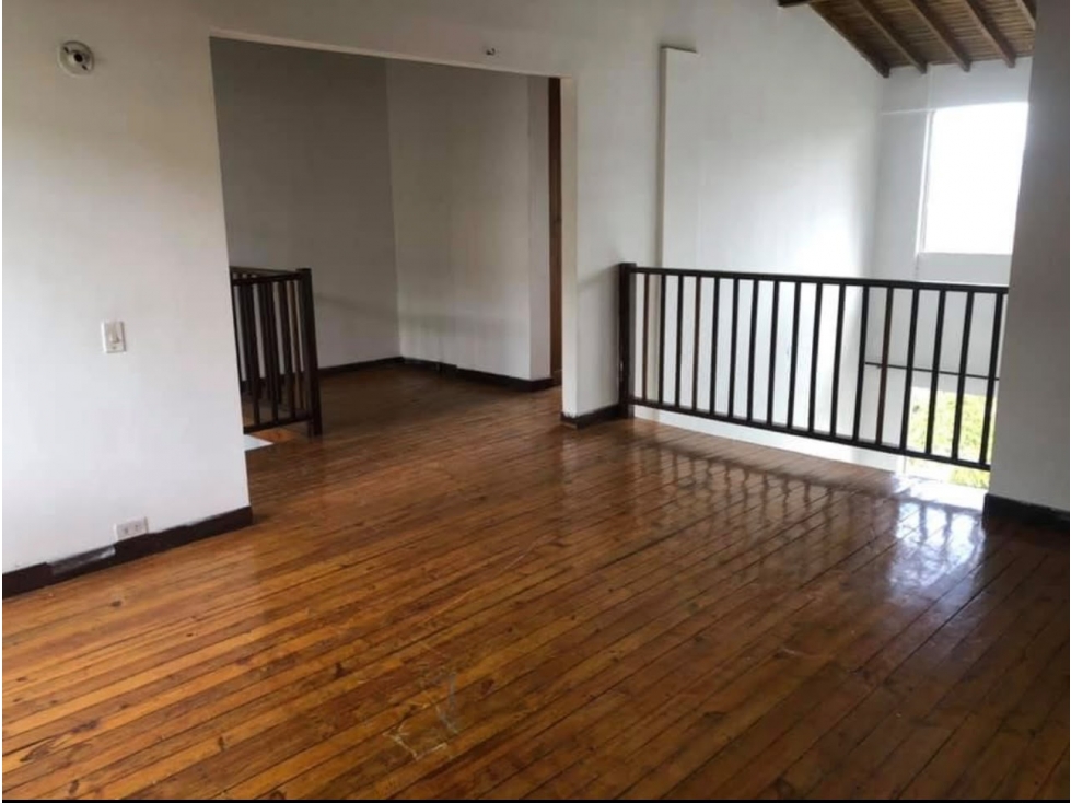 Apartamento En Venta Calasanz Medellín — foto 2