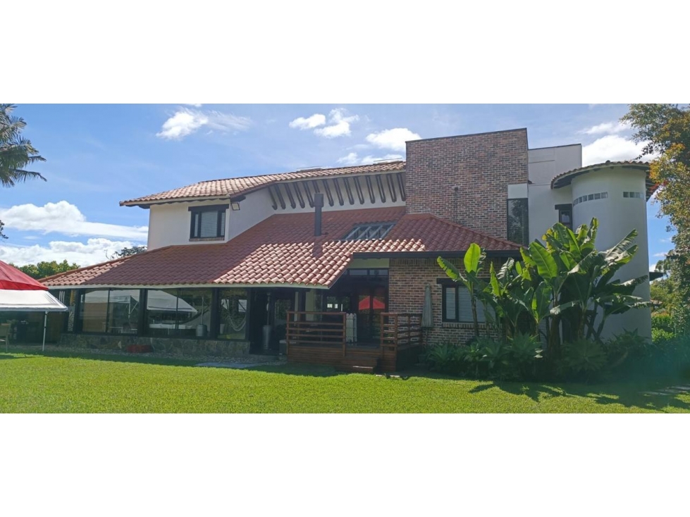 Exclusiva Casa Campestre en Llanogrande, Rionegro — foto 4