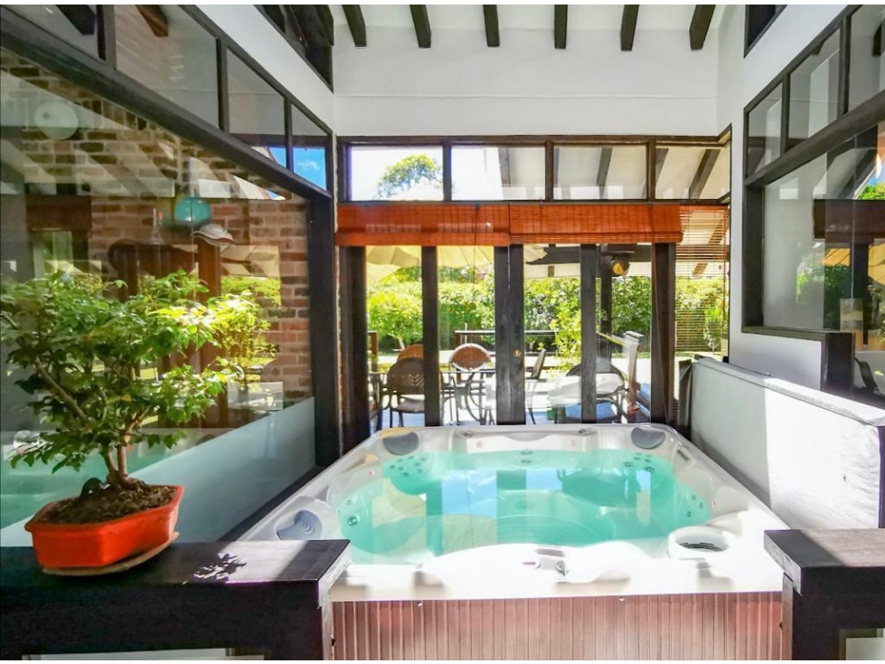 Exclusiva Casa Campestre en Llanogrande, Rionegro — foto 5