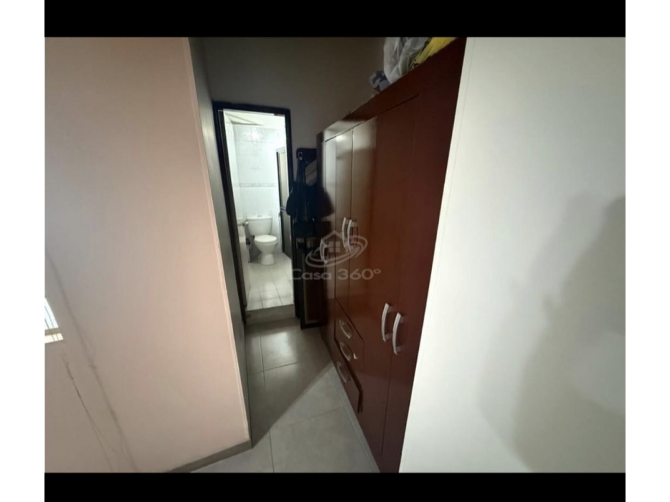 APARTAMENTO/CASA EN GUAYABAL