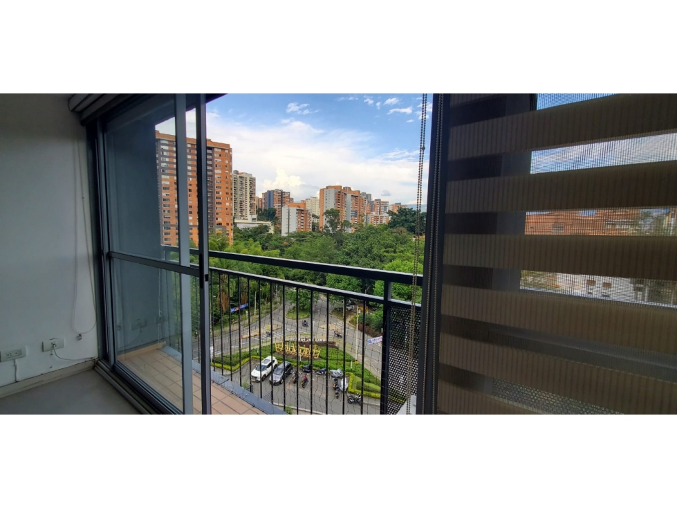 Apartamento en Venta En Loma De Los Bernal