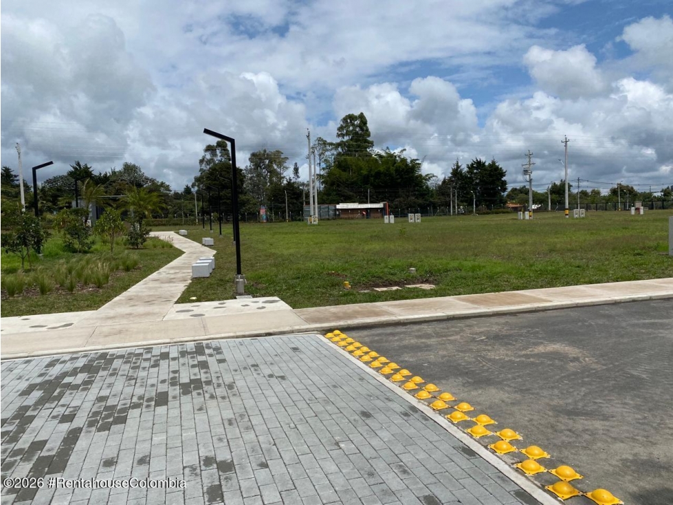 Lote en Rio Negro (Antioquia) RAH CO: 26-928 — foto 4