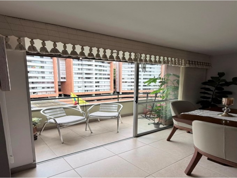 Apartamento En Venta En Cumbres Envigado