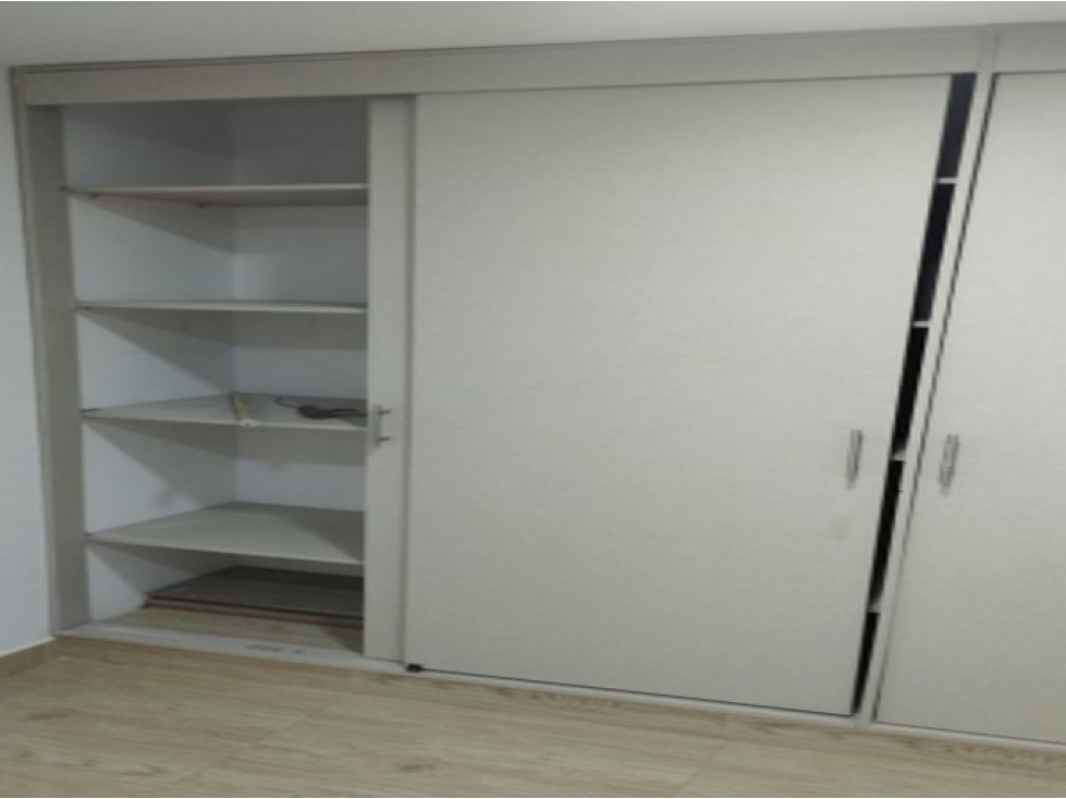 Apartamento en Venta en Robledo — foto 5