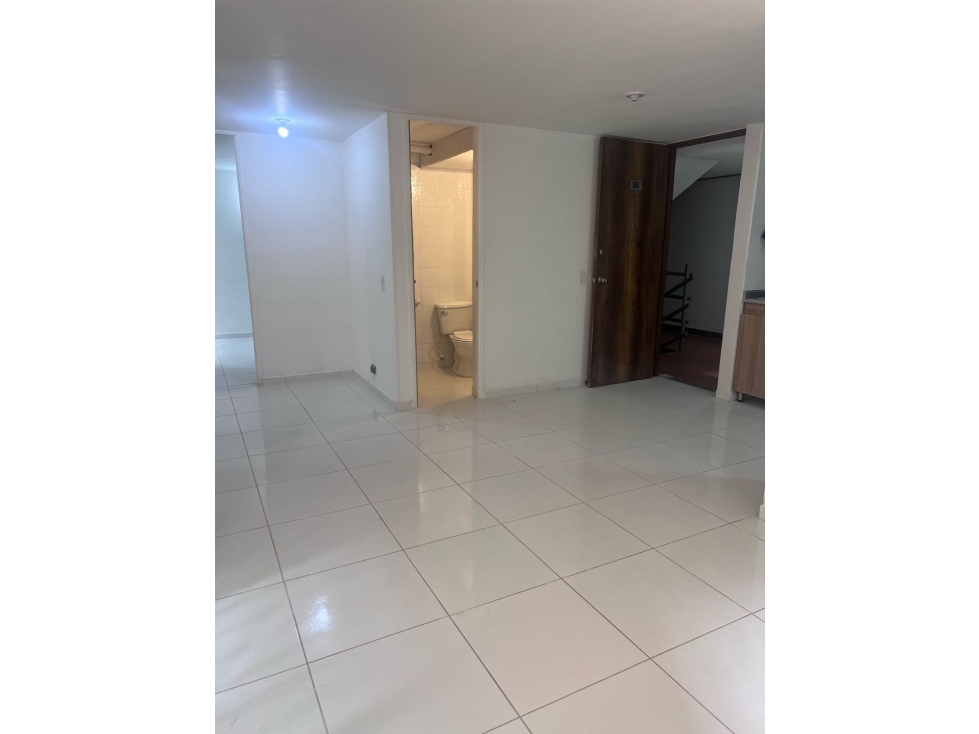 Venta Apartamento cerca metro madera bello — foto 2