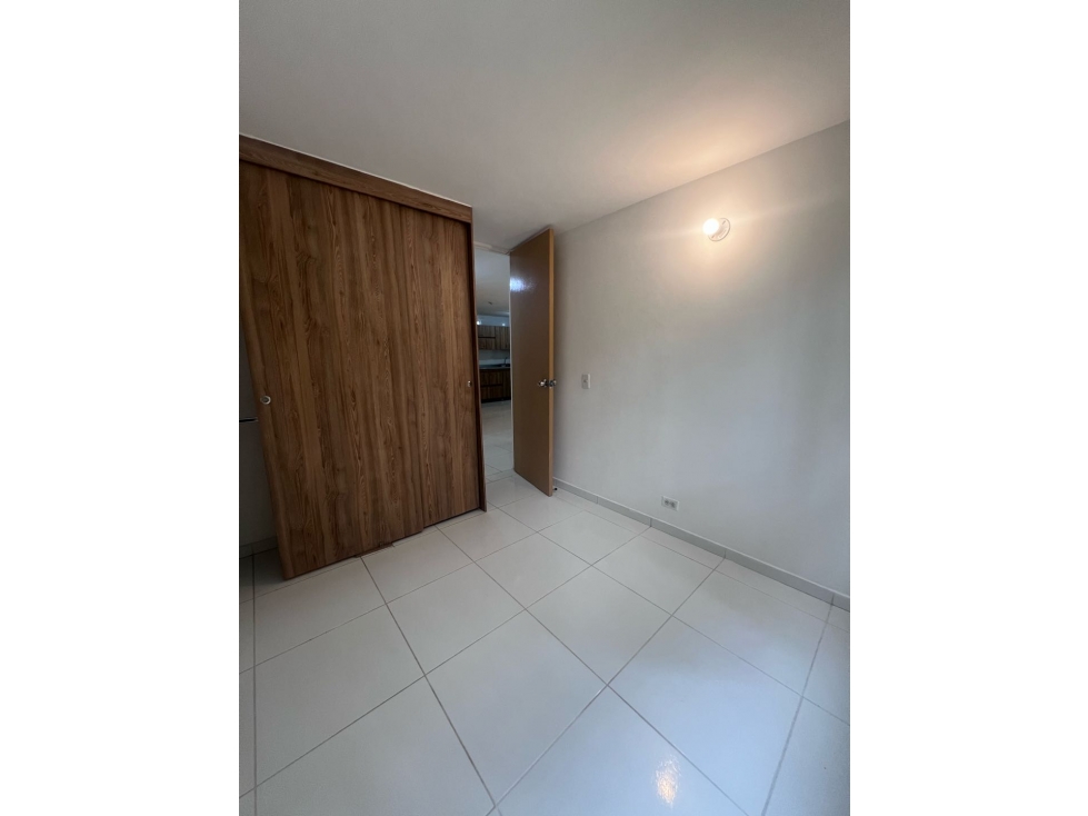 Venta Apartamento cerca metro madera bello — foto 5