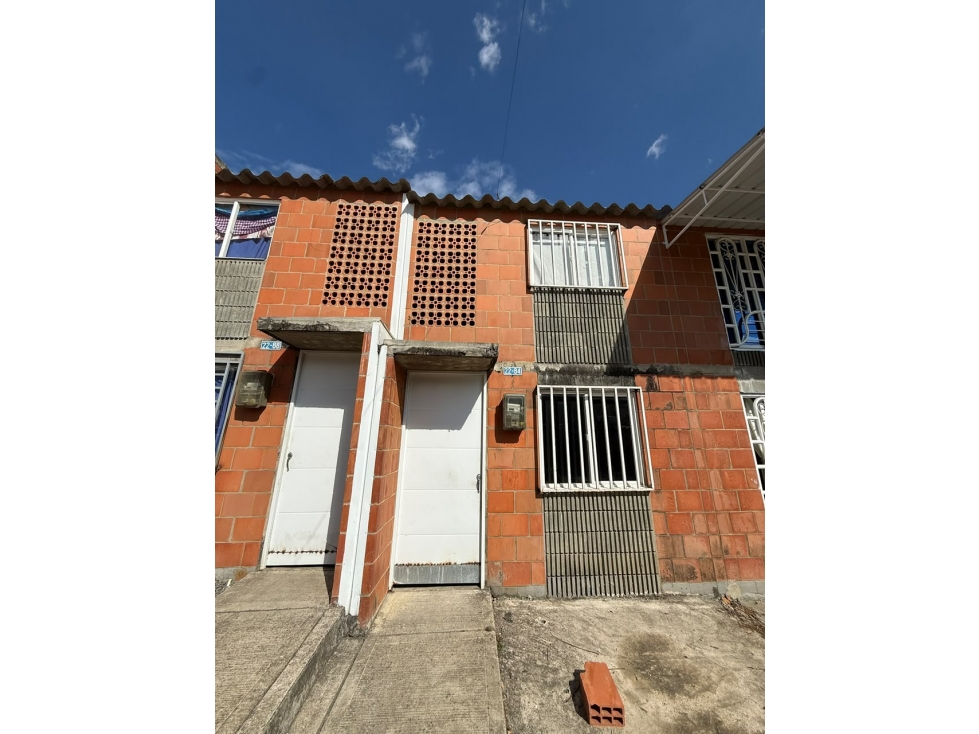 VENDO CASA EN PAISAJE DE LAS FLORES JAMUNDI (I.K) CW:10396055