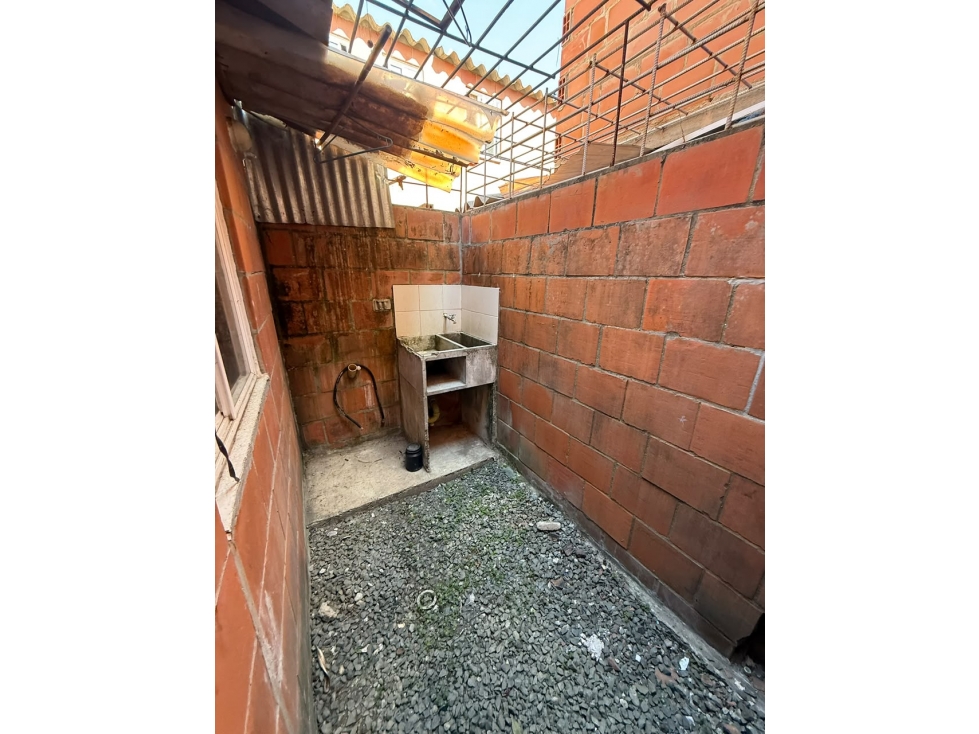 VENDO CASA EN PAISAJE DE LAS FLORES JAMUNDI (I.K) CW:10396055 — foto 4