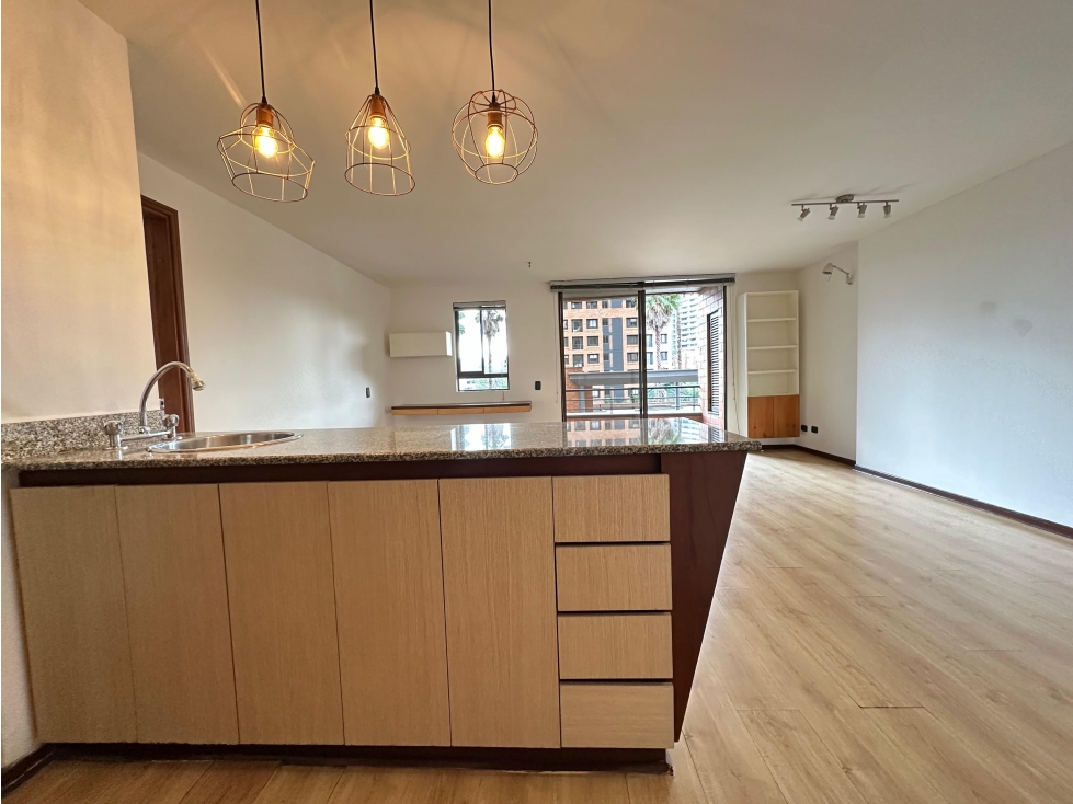 Apartamento En Arriendo Poblado Medellín — foto 4