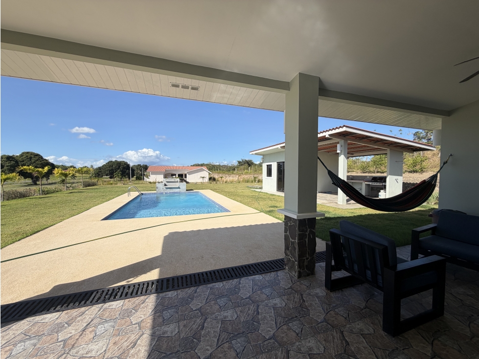 Espectacular Casa de Campo Amoblada en PH Villas Campestres - 1