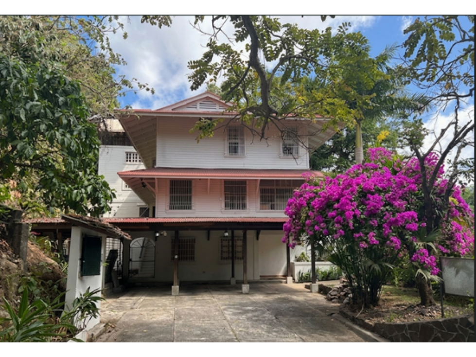 Se Vende Tesoro Arquitectónico: una Ventana a la Zona del Canal - 1