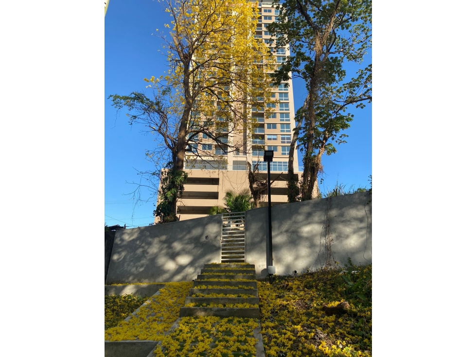 Vendo Hermoso Apartamento en PH Isabella