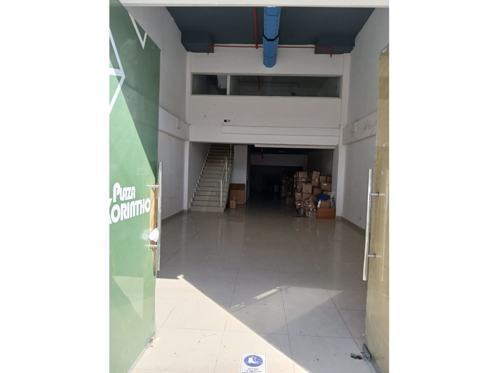 Alquilo Local en Plaza Korintho, El Carmen: Visibilidad Prime