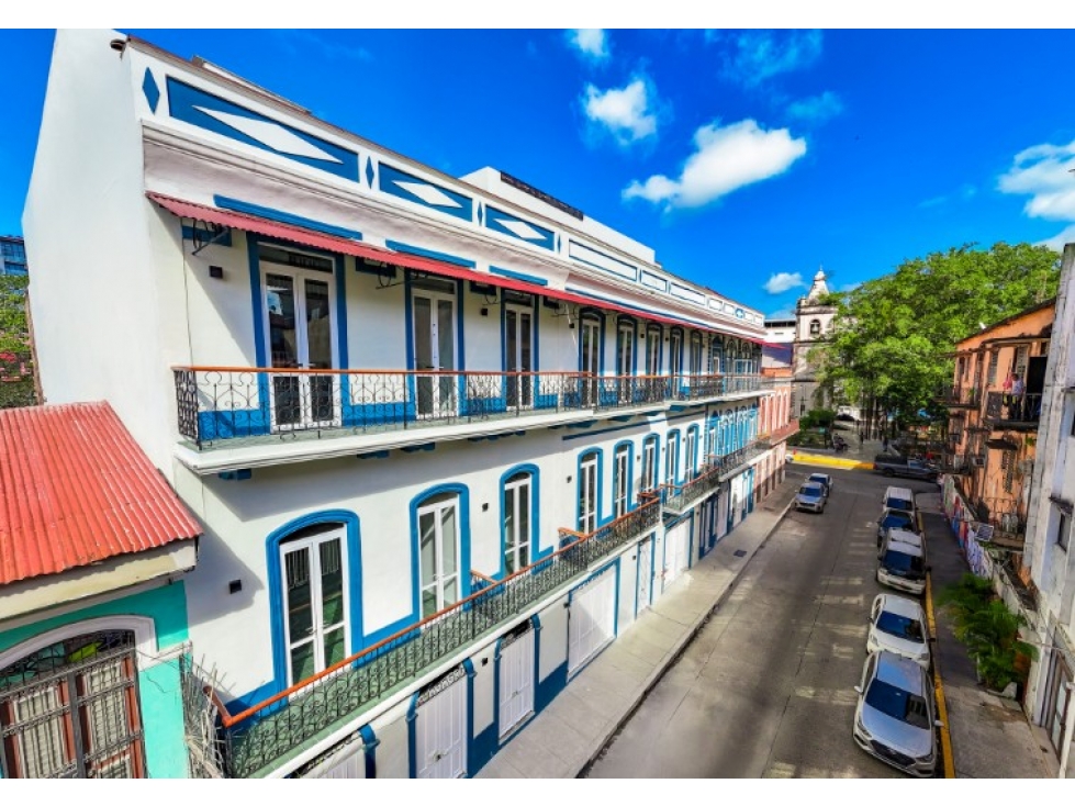 Apartamentos junto al Casco Antiguo, Entrega Inmediata desde $283,000