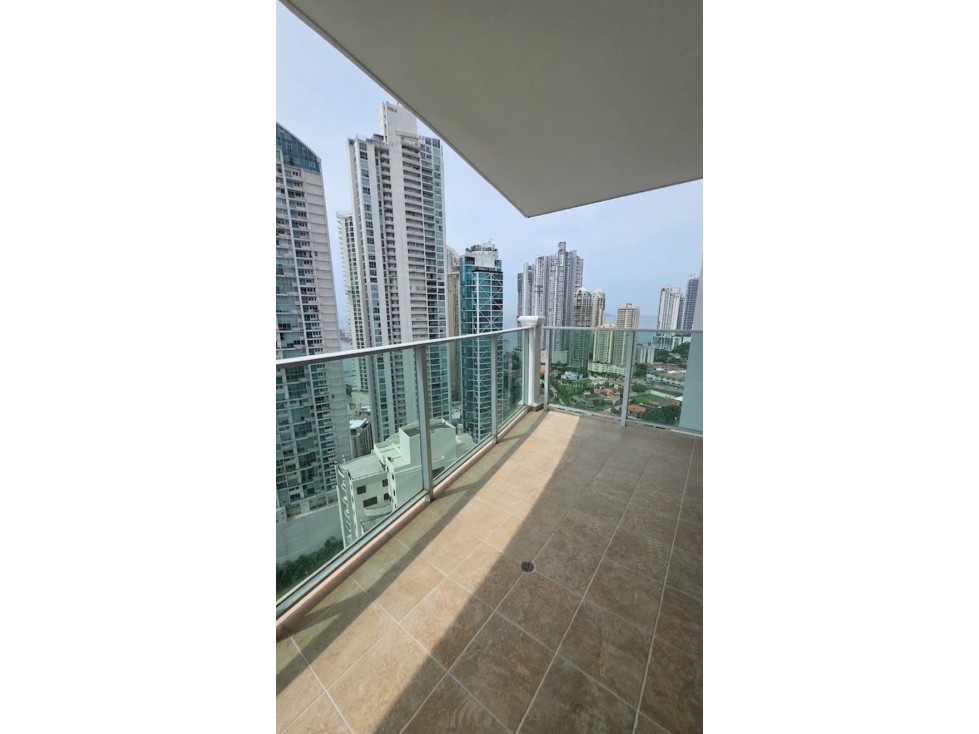 Exclusivo Apartamento en PH Ocean Drive con Ascensor para Shabbat