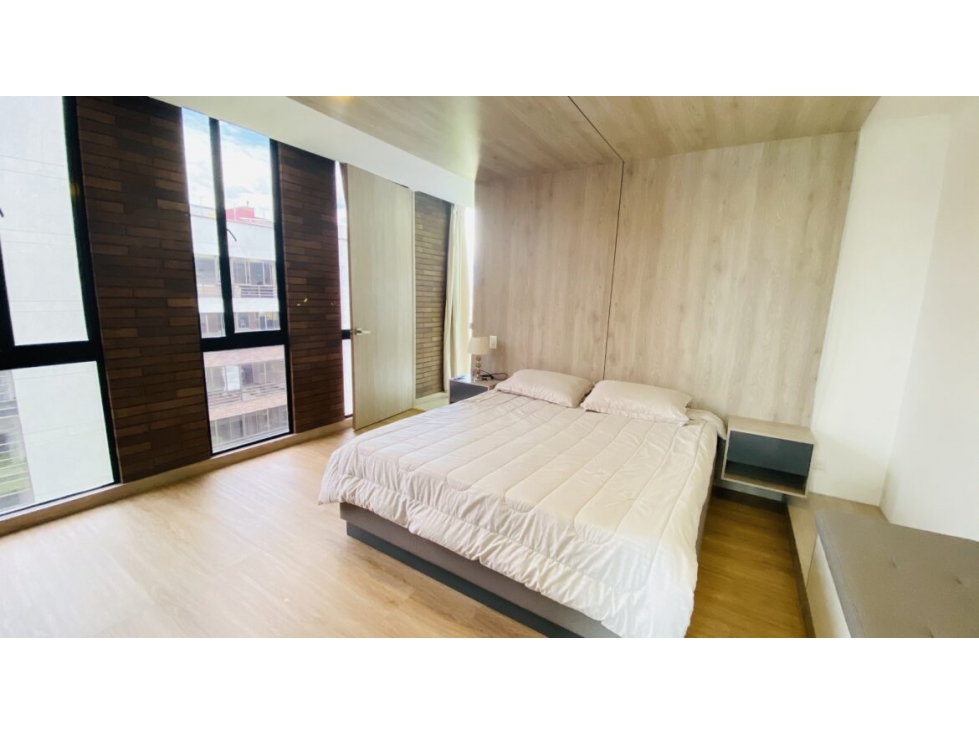 PLU-4532 APARTAMENTO AMOBLADO DUPLEX LAURELES