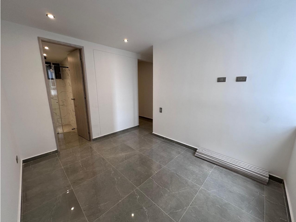 VENTA DE HERMOSO APARTAMENTO PISO 5 C/A EN LA SELVA(PZ) CW: 10404382 — foto 6