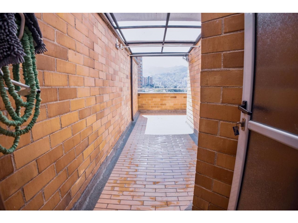 VENTA DE APARTAMENTO ENVIGADO CUMBRES — foto 4
