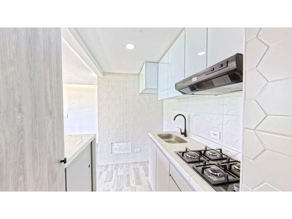 Lirio-Casa Blanca, Suba — foto 4