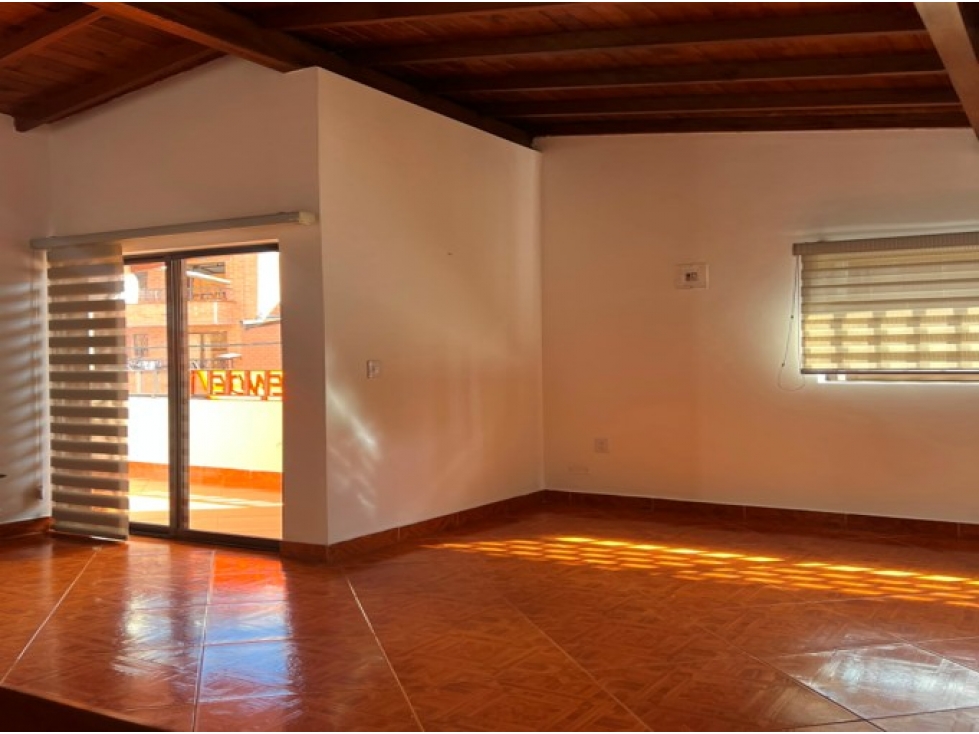 Casa En Venta La Floresta — foto 2