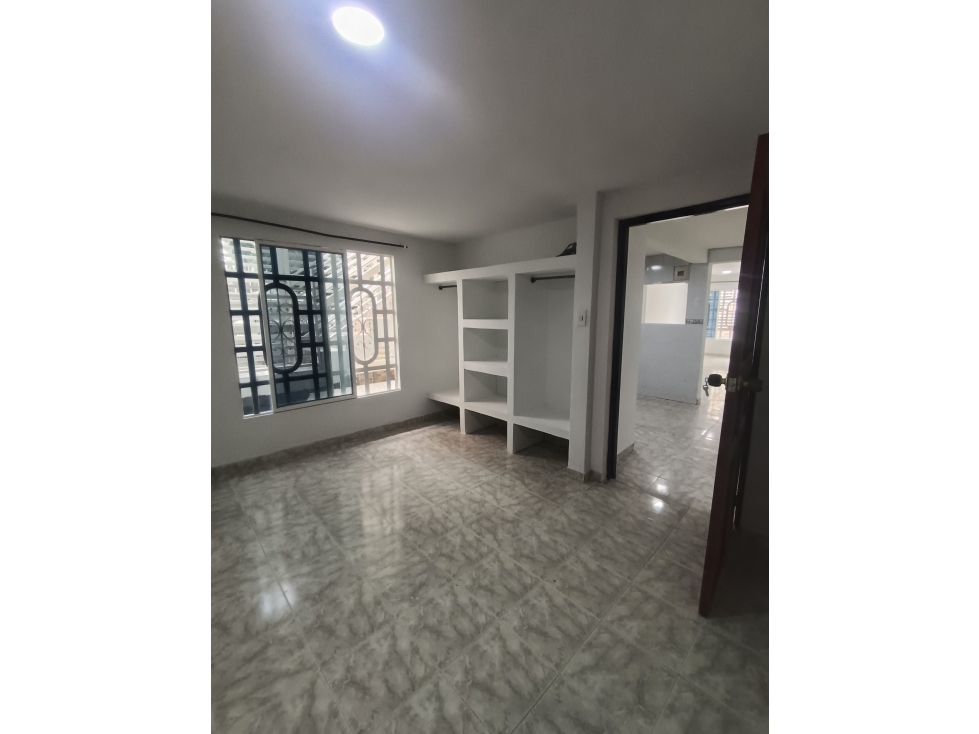 VENDO CASA 3 PISOS INDEPENDIENTES EN GUAYACANES CALI (L.R) CW:10463168 — foto 2