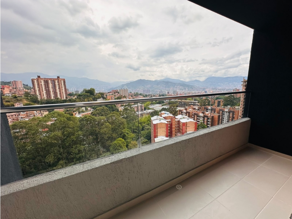 Apartamento En Venta Camino Verde Envigado