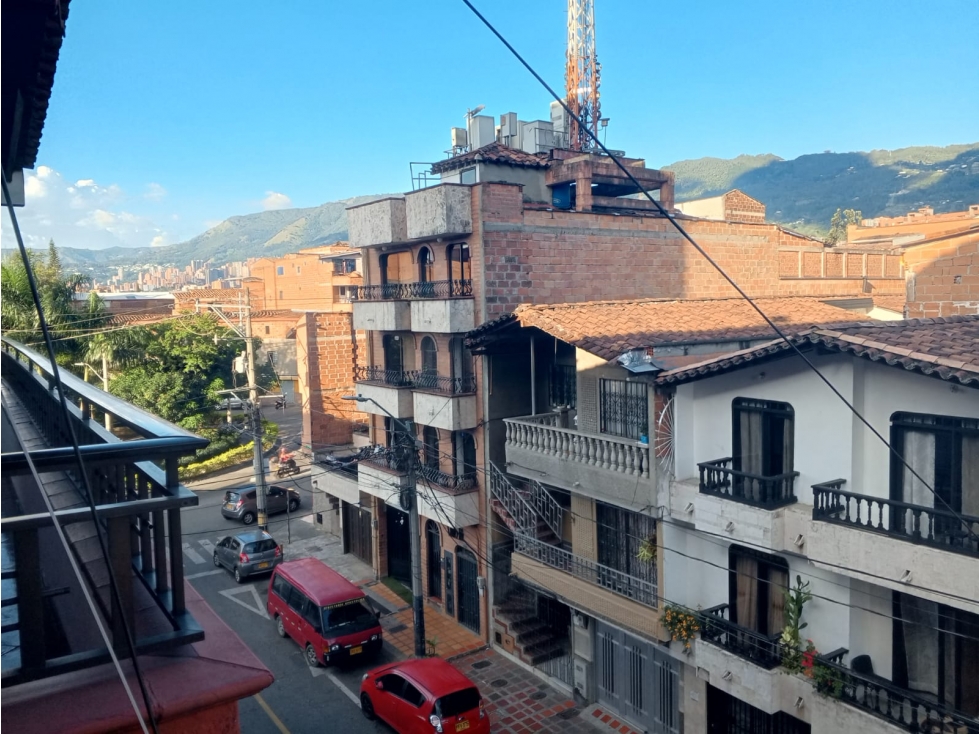 Apartamento En Venta En La Primavera Envigado