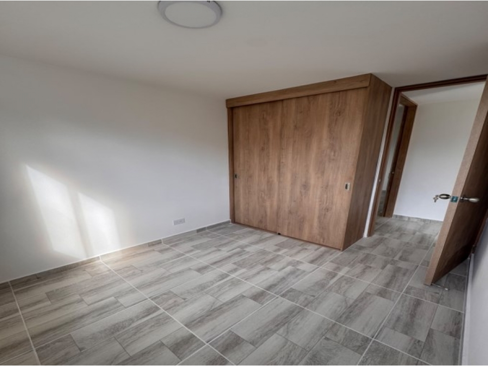 Apartamento En Arriendo Búcaros Bello — foto 6