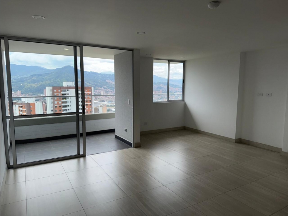 Apartamento En Venta Las Lomitas Sabaneta — foto 2