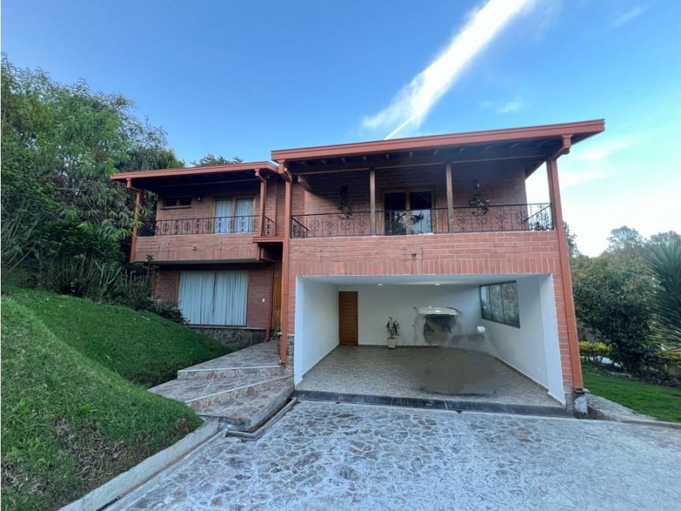Venta de casa en Envigado loma Escobero