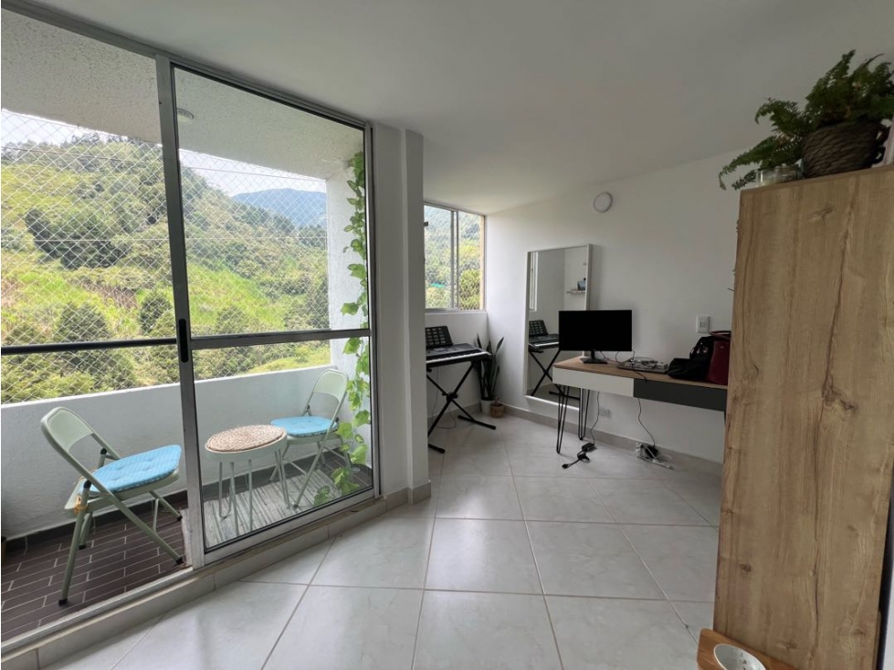 Venta apartamento en La Estrella — foto 2