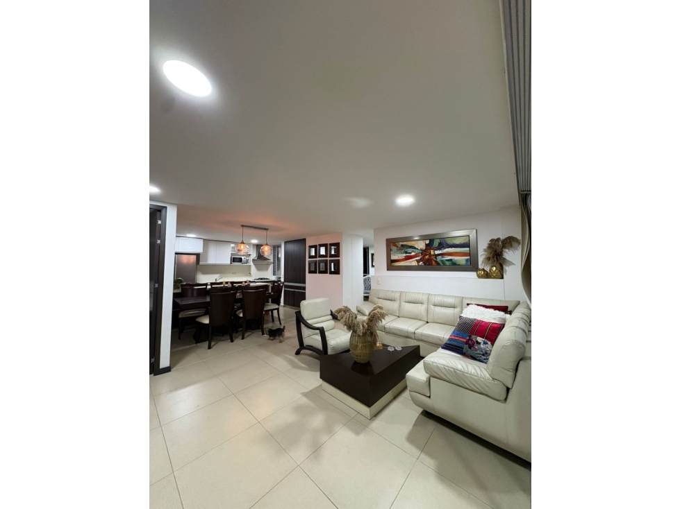 Venta apartamento en Envigado Las Brujas