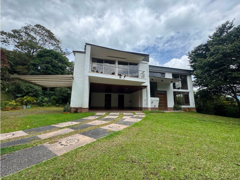 Venta casa Envigado loma escobero parte baja