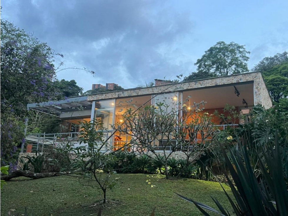 Venta casa Envigado loma las brujas