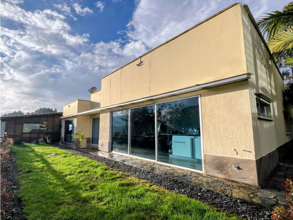 Venta casa campestre Envigado loma escobero