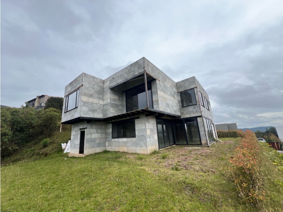 Venta casa Envigado escobero en obra gis