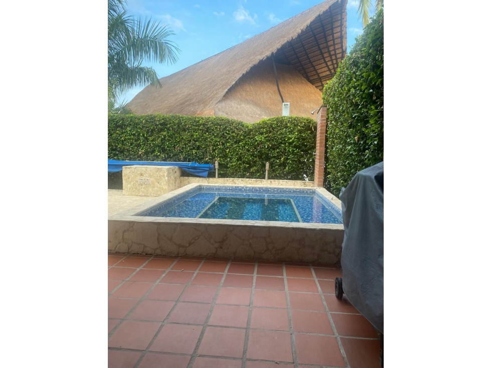 Casa en venta en Santa Fe de Antioquia con jacuzzi — foto 2