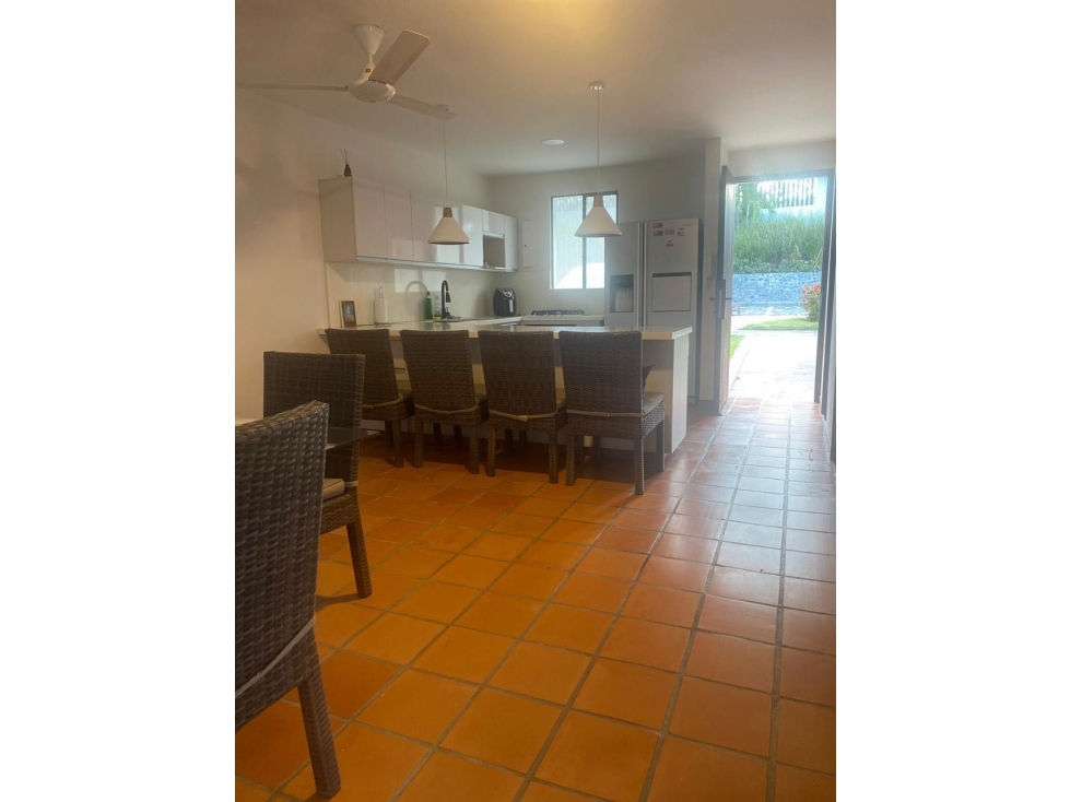 Casa en venta en Santa Fe de Antioquia con jacuzzi — foto 5