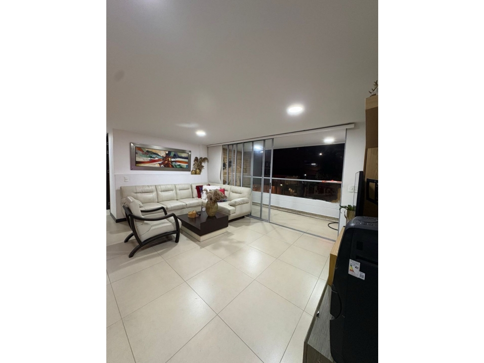 Venta apartamento en Envigado Las Brujas — foto 2