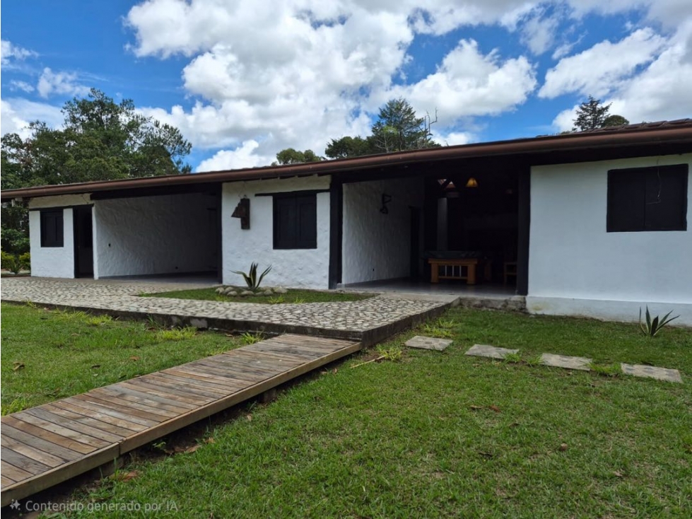 Venta de finca en La Ceja - 2