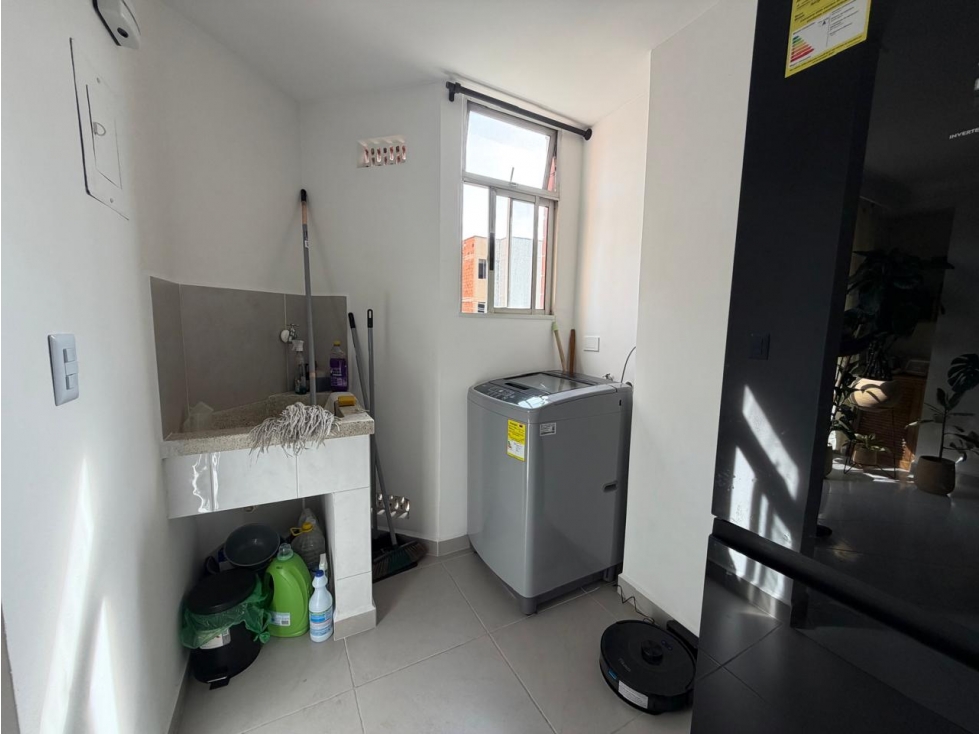 APARTAESTUDIO EN VENTA CON CANJE/ALQUILER / LA CASTELLANA — foto 5