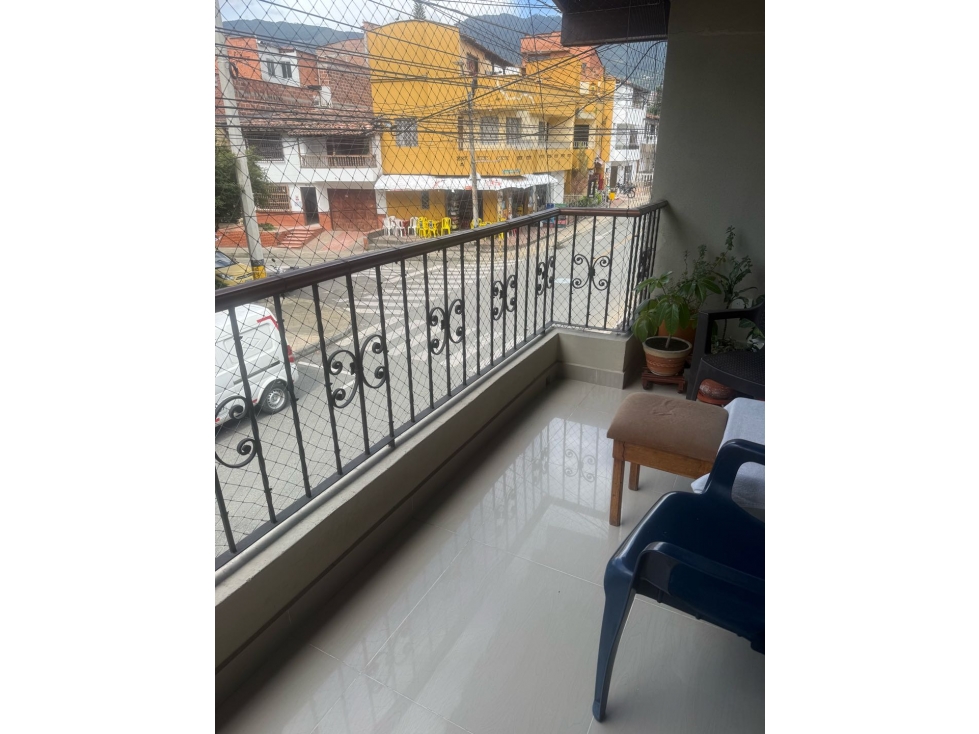 VENTA CASA SEGUNDO PISO ENVIGADO SAN MARCOS