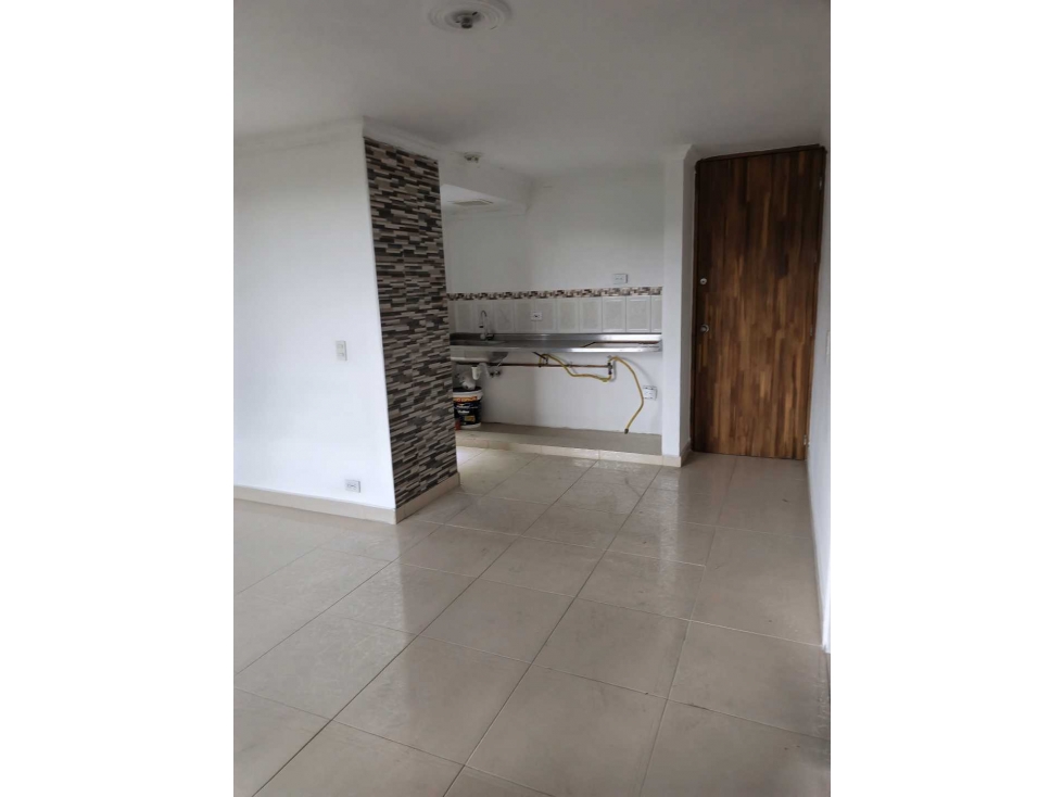 Venta Apartamento piso bajo frente estación metro madera — foto 4