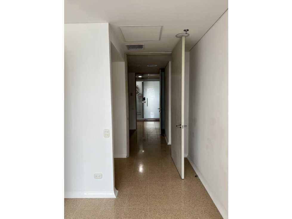 VENTA CONSULTORIO EN EL COA DE ENVIGADO — foto 3