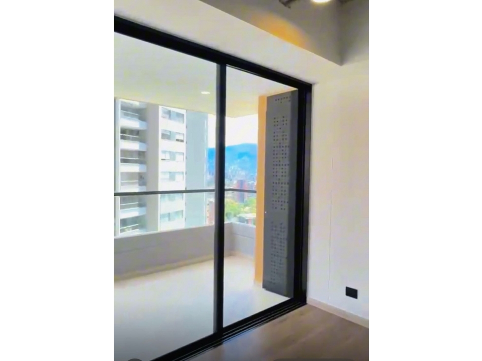 VENTA APARTAMENTO ENVIGADO LOMA DE LOS MESA — foto 2