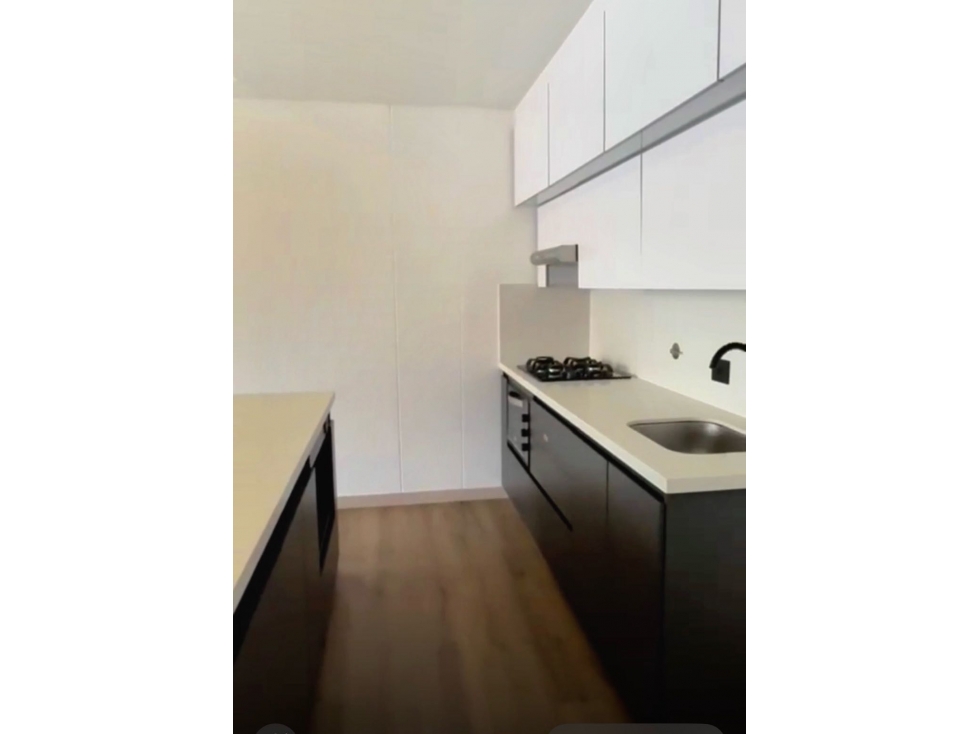 VENTA APARTAMENTO ENVIGADO LOMA DE LOS MESA — foto 4