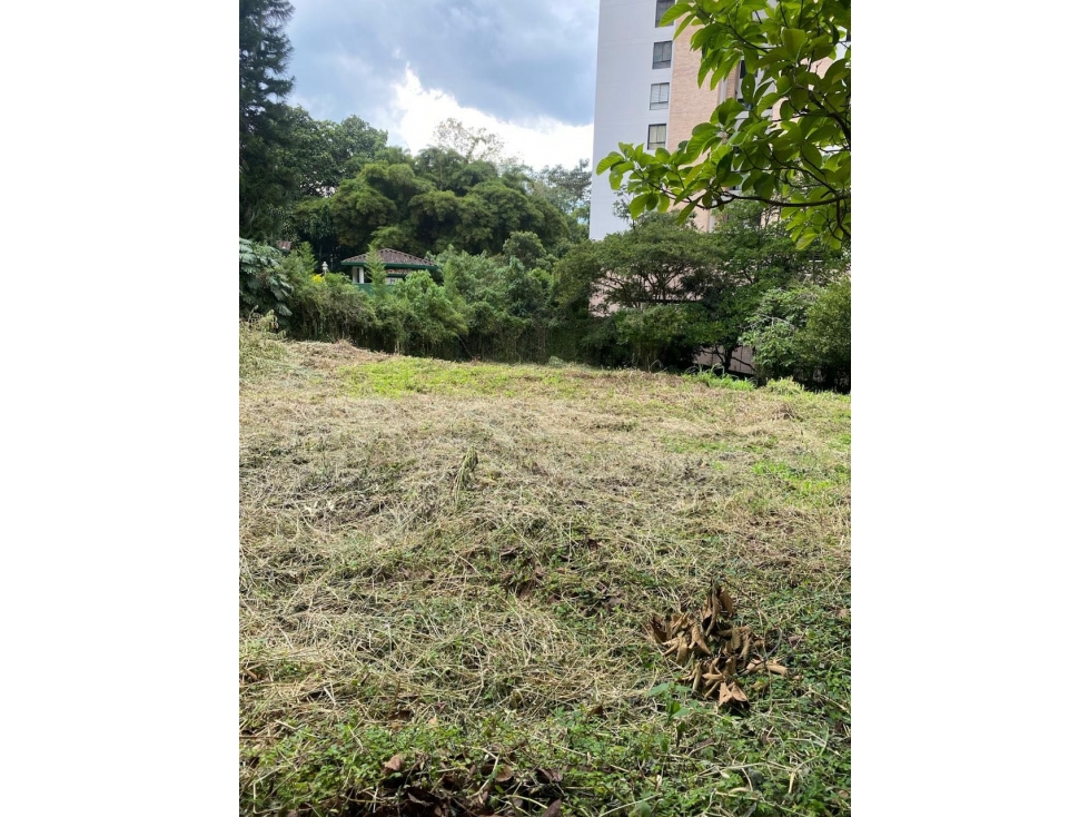 VENTA LOTE EN ENVIGADO LOMA DE LAS BRUJAS — foto 2