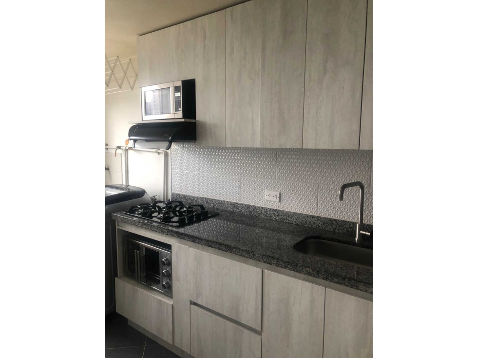 Se vende apartamento en Belén La Palma cerca Loma de los Bernal