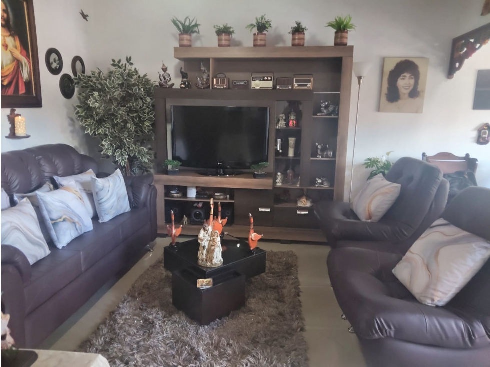 Se vende casa en Belén San Bernardo 110 m2